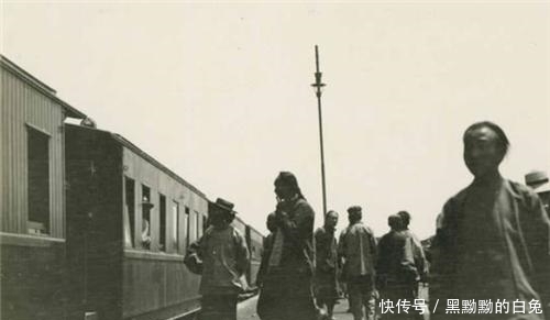 那个没完成业绩,被迫花96元买15版猴票的邮票员,40年过去怎样了