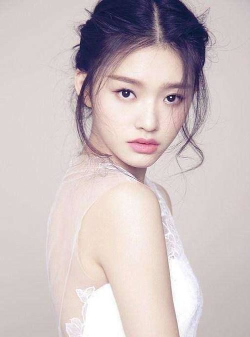 小花|95后小花們你最看好哪一個？