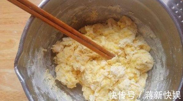 小面包不要到外面买啦!8个步骤教会你怎么做,完全不输给外面