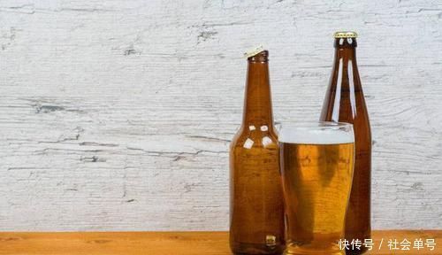 果汁|痛风的“死对头”被揪出!喝水时加点这4样,降低尿酸,预防痛风