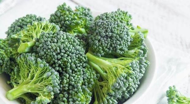 流通|4种食物经常吃，清理血管，给血管“洗个澡”，流通更顺畅！