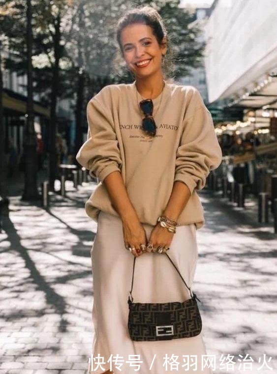 双肩|双肩包不受宠了!现在流行的是