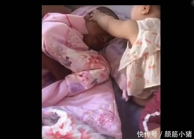 哥哥|自从有了二胎妹妹,相差4岁的哥哥睡觉是这样的,果真是实力宠妹