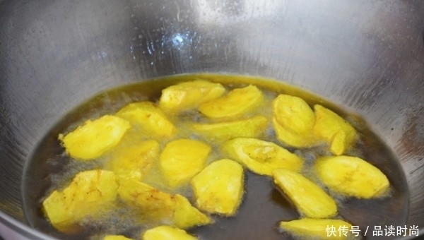 程序|土豆茄子辣椒炸着吃,手把手教你做--地三鲜!其中一道程序不可少