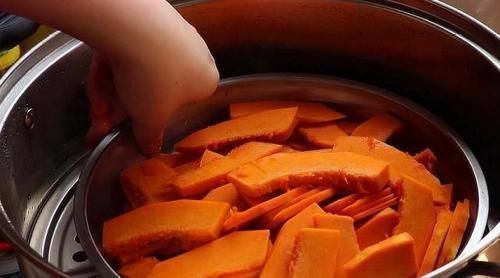 活了半辈子,才知道南瓜饼这样做最好吃,不用油炸,营养又健康