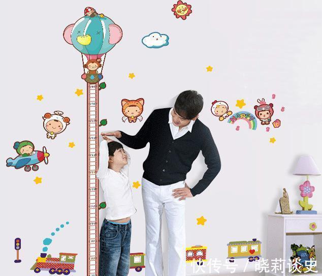 行为|5岁男娃才90CM!家长以下这些行为,容易让孩子积食又长不高