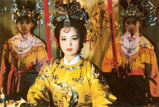 宝玉|《红楼梦》中,长于造势的王夫人