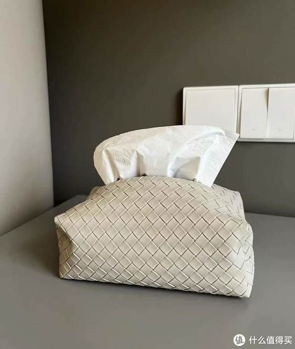 纸巾盒|这10个卧室物件,花不了几个钱,关键能让睡觉