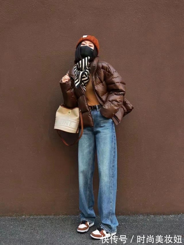 基础款 今年出镜率最高的“羽绒服”,不仅保暖洋气还显腿长,小个子照搬