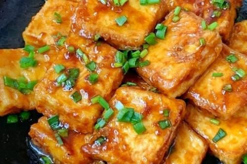  豆腐新吃法，酥酥脆脆，做法简单比肉还香