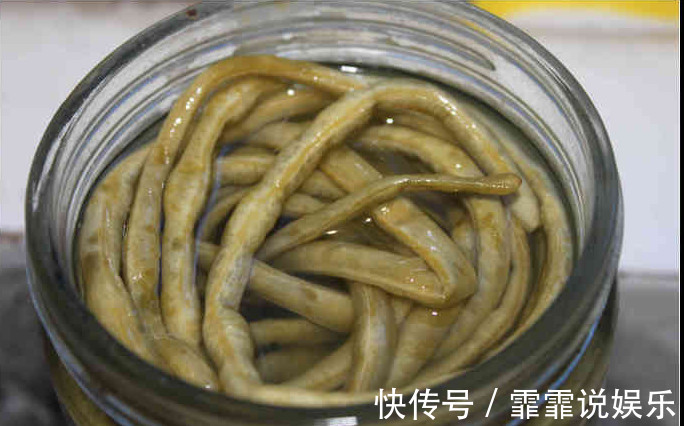 四川奶奶教你腌酸豆角，又酸又脆，1分钟学会，保证放一年都不坏