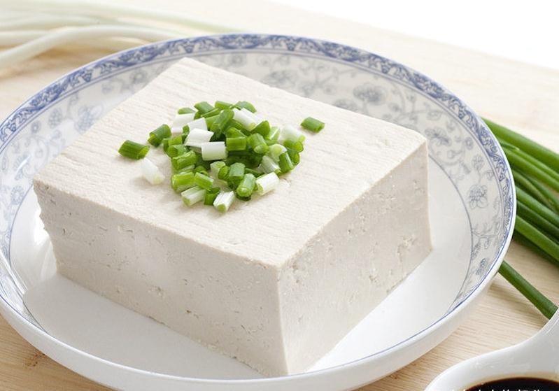 小朋友|入秋后给孩子补钙,记得吃12种食物,钙含量比牛奶高,价格也不贵