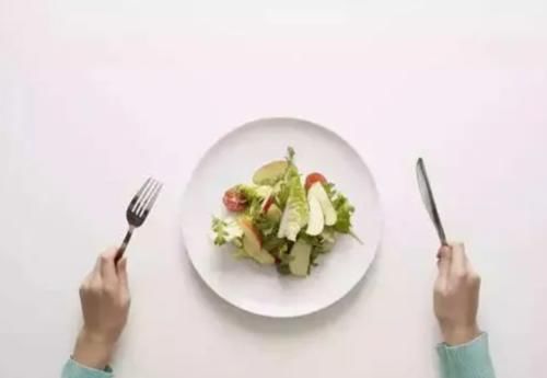 饥饿|一天中容易发胖的时间段，若能巧妙避开，或能让减肥“事半功倍”