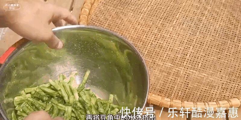 好吃|天气太热,晒点豆角,用来炒菜或者是煲汤都好吃