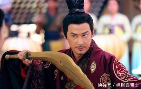 金庸小说里的爱情观:女人需要柔弱,才能得到男人的爱