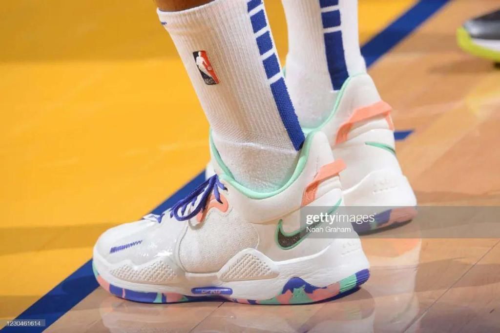 nike 实战功能性和颜值俱佳的球鞋大推荐!最后一双你绝对想不到…