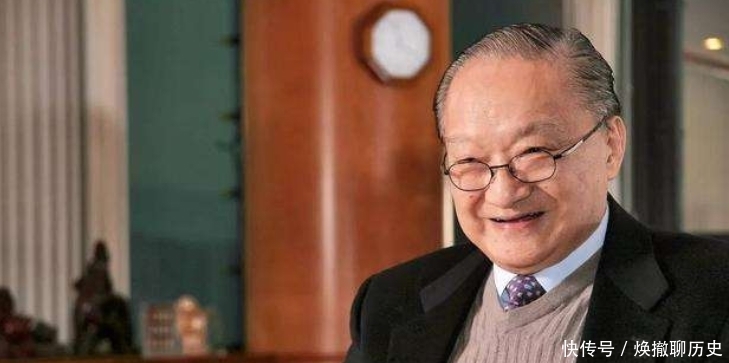 批评金庸最狠的一个人!王朔对金庸的这5点批评,可谓一针见血