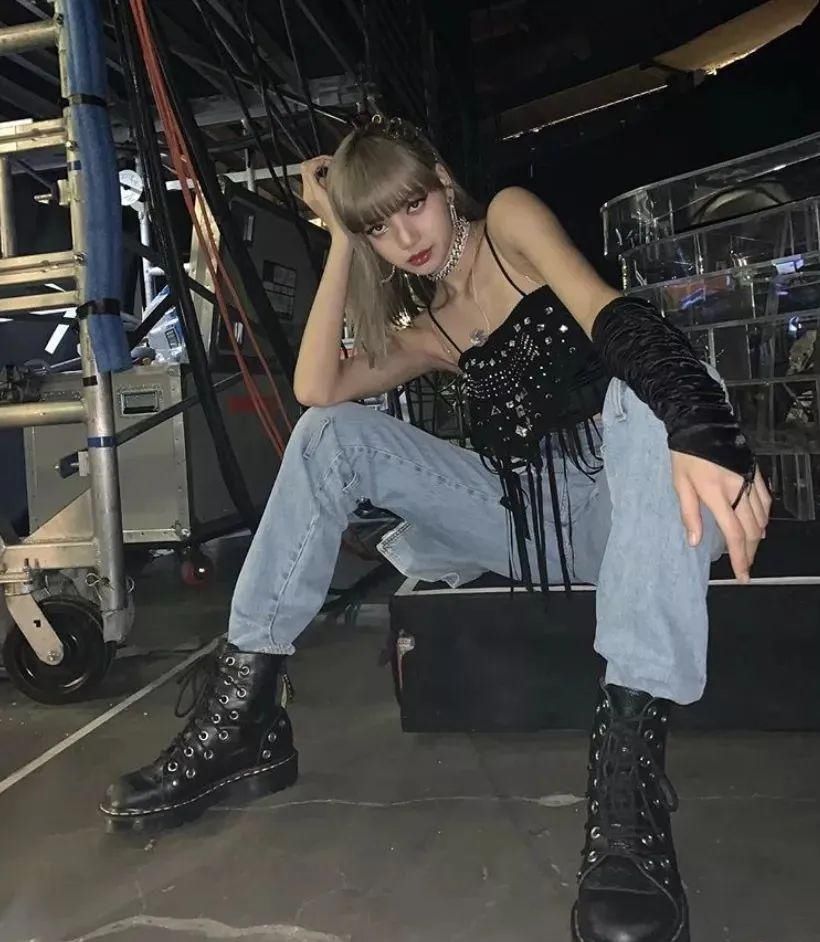 女团宫斗修罗场,参不透她搞发型的心机,尔等终究是洗脚婢