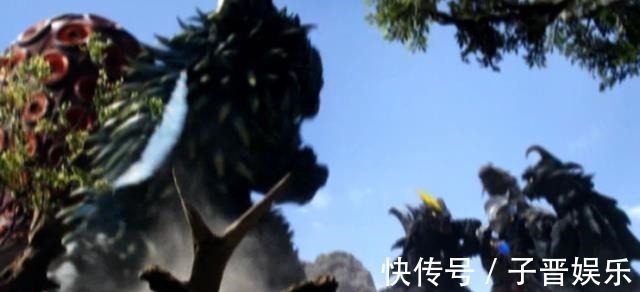 奥特曼|泽塔奥特曼军械赛罗以一敌五,遥辉被反派重创,伽古拉暴走!