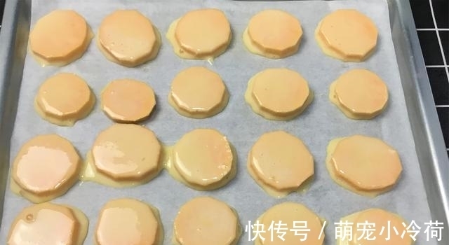 家里有红薯的可以试试这么做,外酥内软,好吃到拿肉都不换