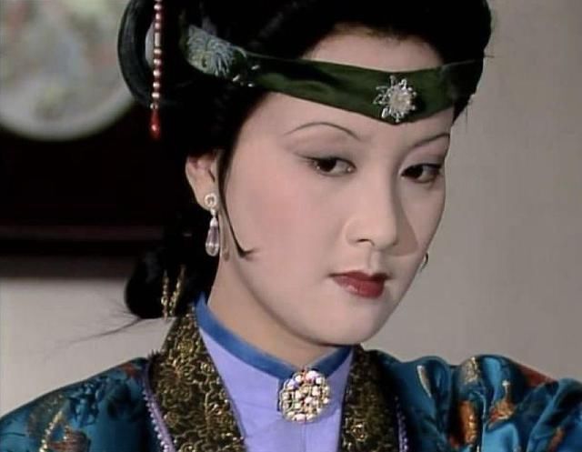 王熙凤|女孩从小当男孩养会怎样?看看王熙凤和林黛玉的表现