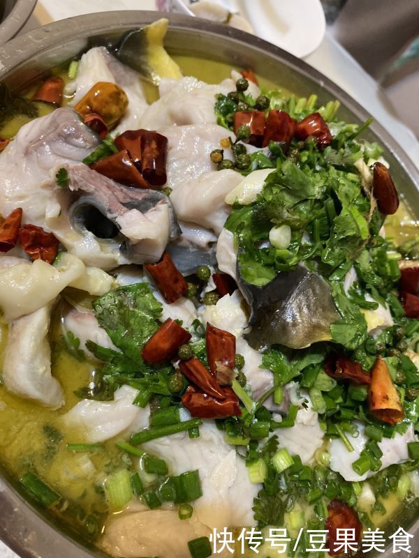 酸菜鱼|正宗酸菜鱼这样做最好吃,你之前做对了吗?