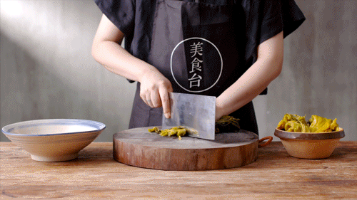 鸡腿肉|高温天必吃这道菜,酸爽下饭,两步搞定!