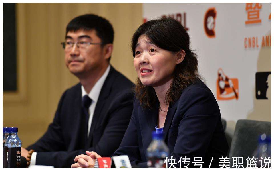 布朗|遗憾!CBA林书豪遭遇被裁危机,秦晓雯也保不住,主帅表态太为难