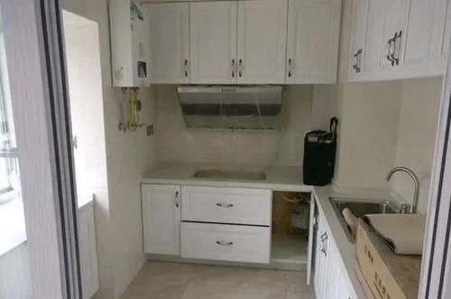 家庭和睦|老公坚持让朋友装修房子,总价21万,光沙发就花了3万多,值吗?