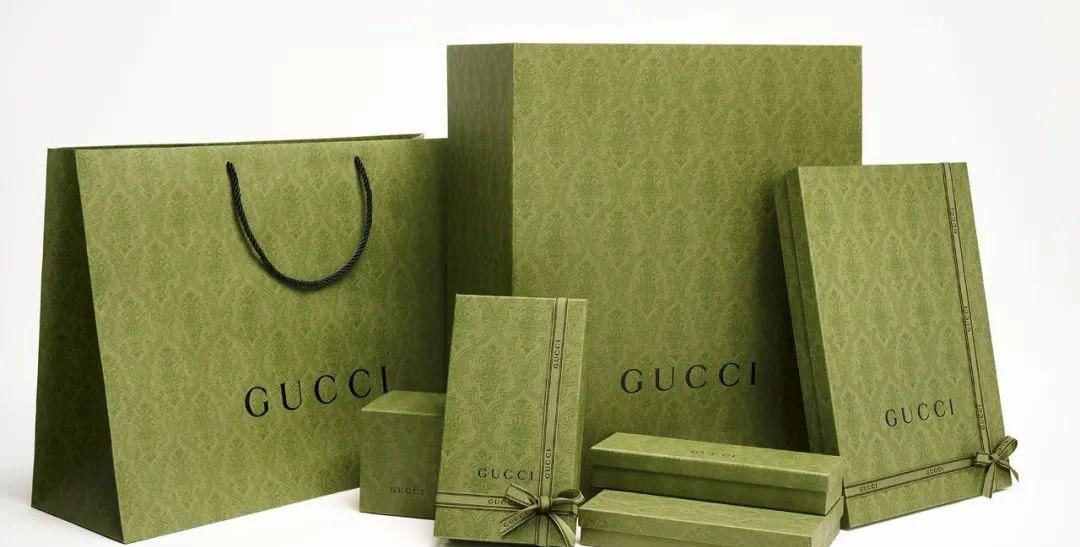 gucci|Burberry、LV欠下的“环保债”，全靠他在还