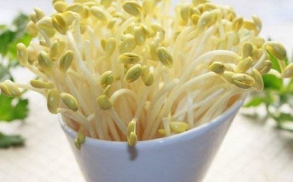 阿姨|60岁阿姨患癌1年,复查时结果理想,大夫只因常吃3种蔬菜!