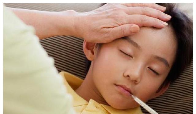 电热水壶|孩童高烧不退,3种“水”或会伤孩子脾胃,聪明妈妈从来不给喝