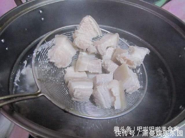 红烧肉|红烧肉要不要焯水搞错了又老又柴,腥味还重