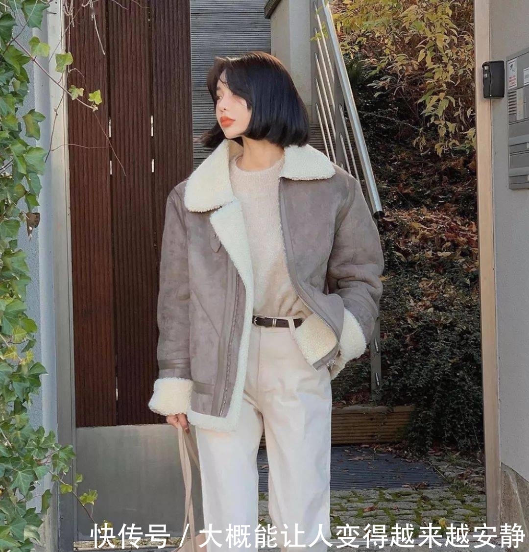 厚外套+高腰裤=冬季最火显高套路,保暖又时尚超显腿长!!