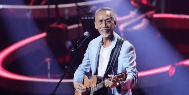 陳彼得|74歲老爺子參加好聲音,四位導師無一人轉(zhuǎn)身,庾澄慶:我們不配