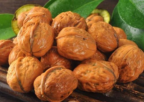 开心果|女人怀孕后，平时多吃4种食物，或能促进胎儿脑部发育，预防贫血