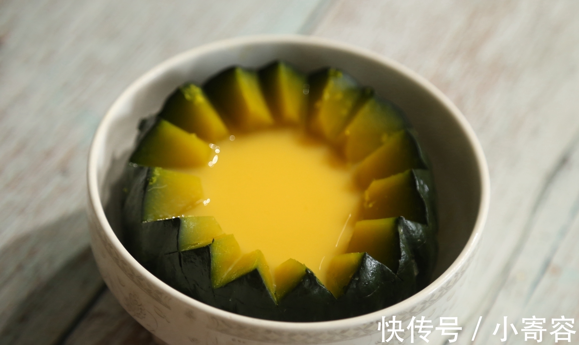 温开水|南瓜又出新做法!又一款完美早餐,天热了,易上火,如此做法好