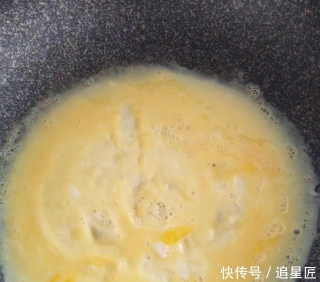 鸡蛋|鸡蛋还能做出这样的美食?邻居都来问秘方!