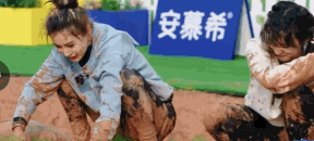 传闻|baby在跑男地位下降?主动现身宋雨琦直播间互动,力破不和传闻