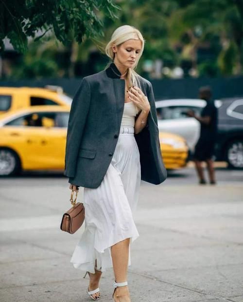 女人的“眼型”一般分为这五种，狐狸眼很少见，丹凤眼最美