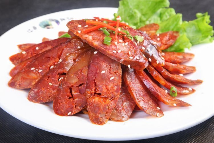 晒好的香肠，保存切忌放冰箱，老一辈教你传统做法，保存久还新鲜