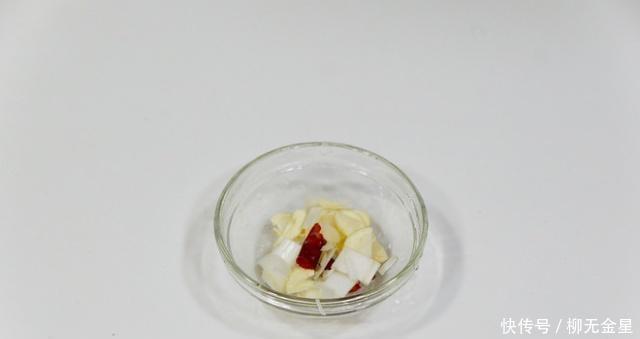 朝廷|曾经有一种朝廷贡菜,像生菜,南方人是用来做火锅的