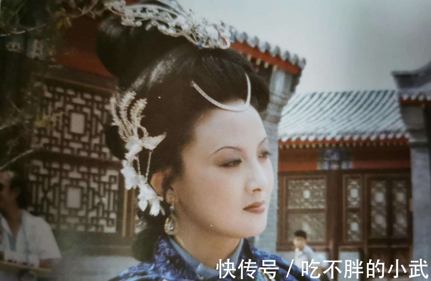 红楼梦#退休后的赖嬷嬷为何还要出面给王熙凤过生日?曹雪芹:奴才难当