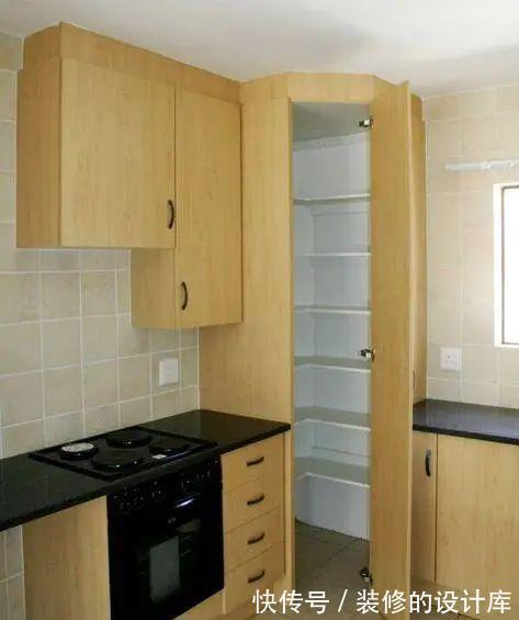 置物板|转角不打柜子,盖个1㎡杂物间,1个角落就能搞定你家杂物收纳难题