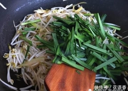 韭菜|韭菜加它一起炒，等于“天然泻药”，腿不软腰不疼，胖人越吃越瘦