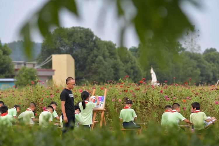 李长|致敬!乡村教师——慢慢变老的他们,心中依然是少年
