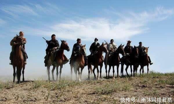 惟金|武侠小说惟金、梁,和金庸相比,梁羽生的小说好看在哪儿呢?