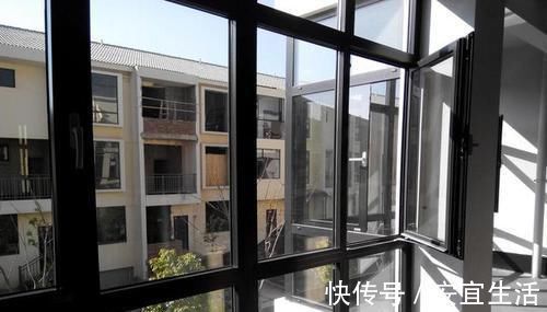 阳台|封阳台用铝合金还是断桥铝?听内行人一分析,别再选错啦