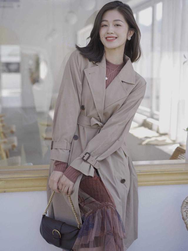 百搭|立秋了,怎么穿实用好看还百搭?衬衫配半身裙超洋气,不学会后悔