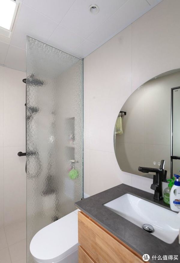 主卧|北京夫妻拒绝“过度装修”,把120㎡家装修得堪称教科书,太美了